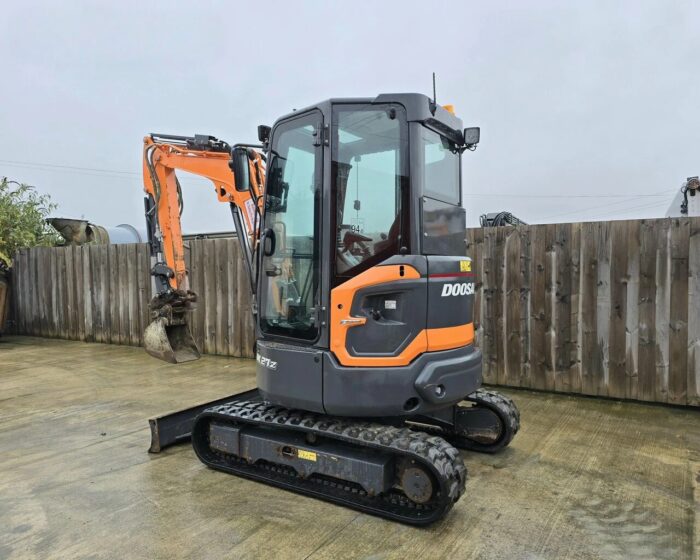 Doosan DX27Z-7 – 2022
