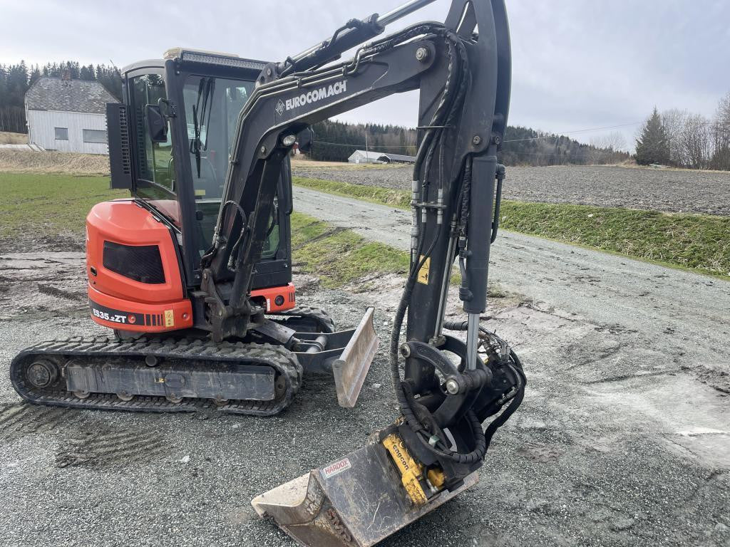 Engin de chantier Eurocomach ES35.2 ZT 2019