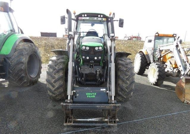 Équipement agricole DEUTZ FAHR AGROTRON 6160 – 2015 – 160 ch – 4x4 – 1 942 h