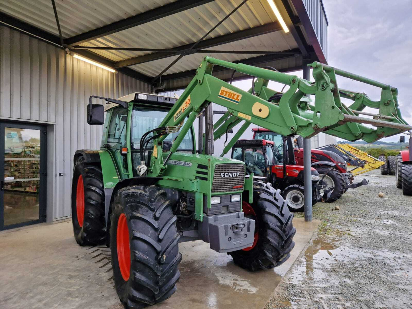 Équipement agricole Fendt Favorit 514C – 1995 – 140 ch – Occasion
