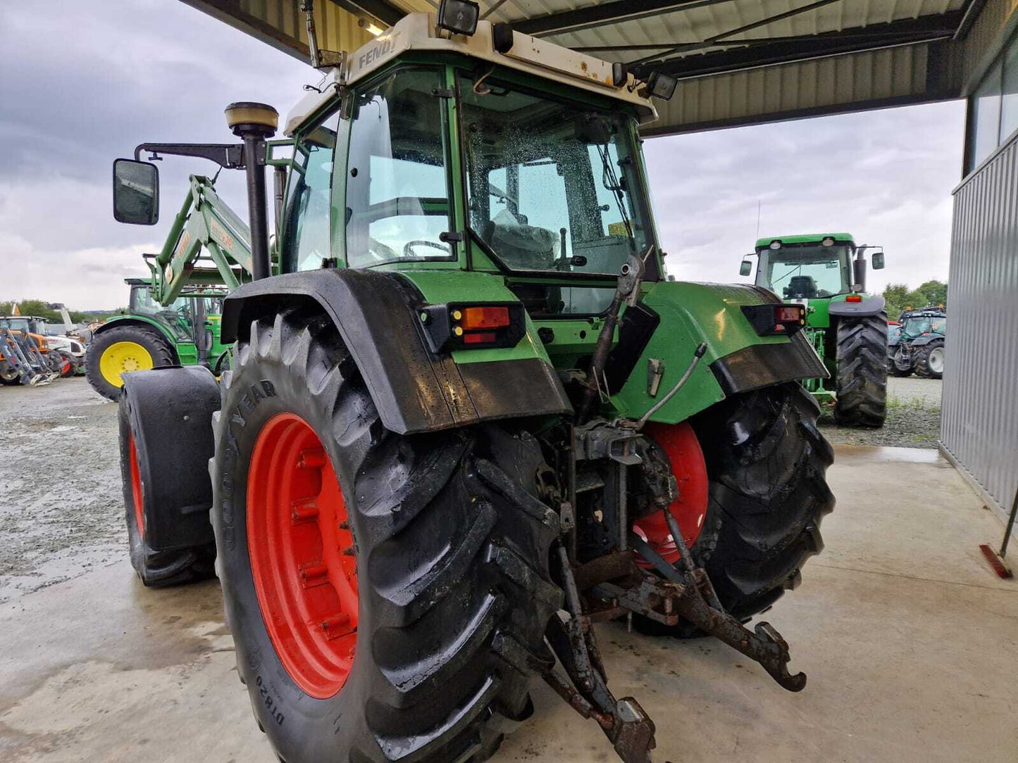 Équipement agricole Fendt Favorit 514C – 1995 – 140 ch – Occasion