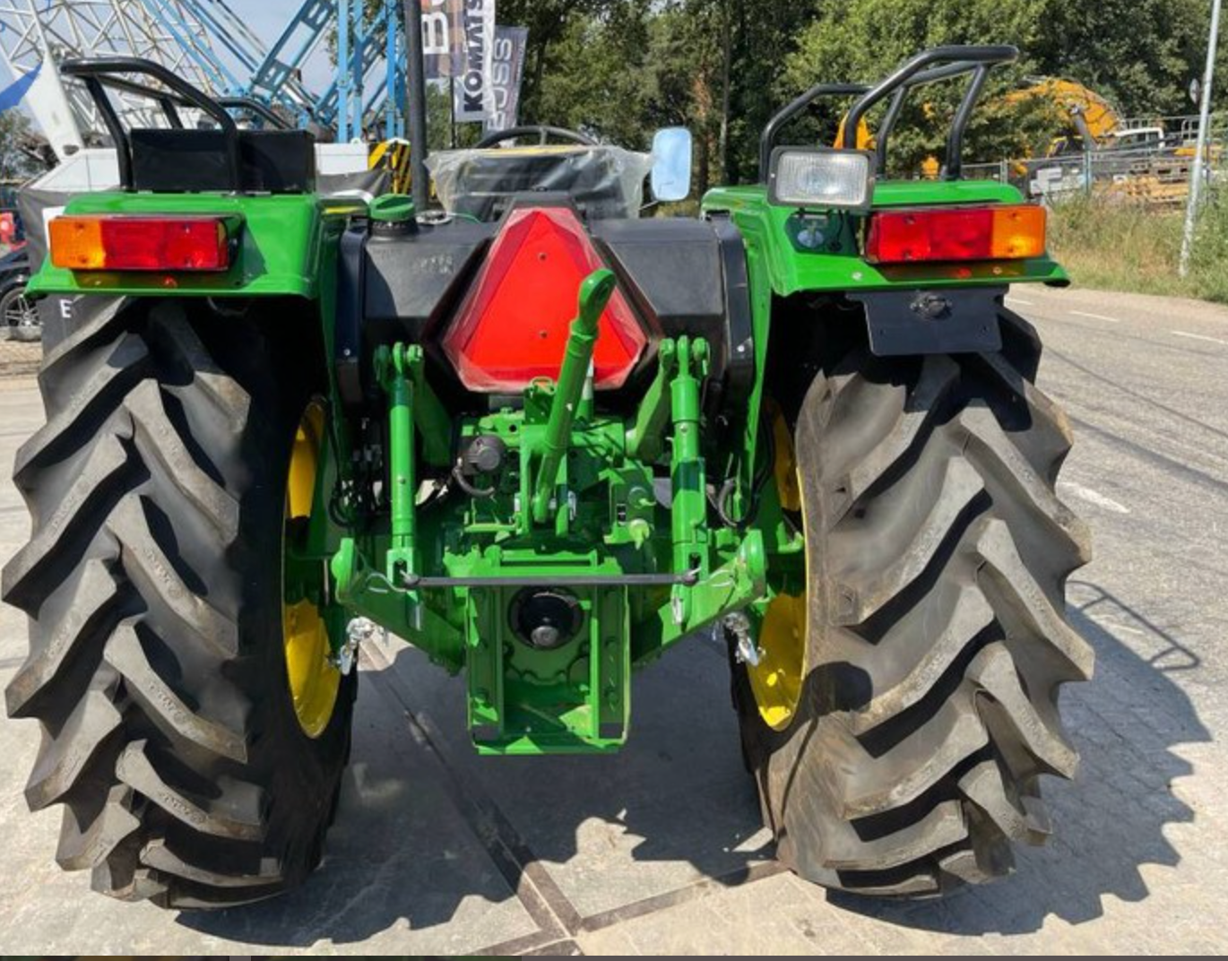 Équipement agricole John Deere 5310 4WD – 2022 – 42 kW – 2 h