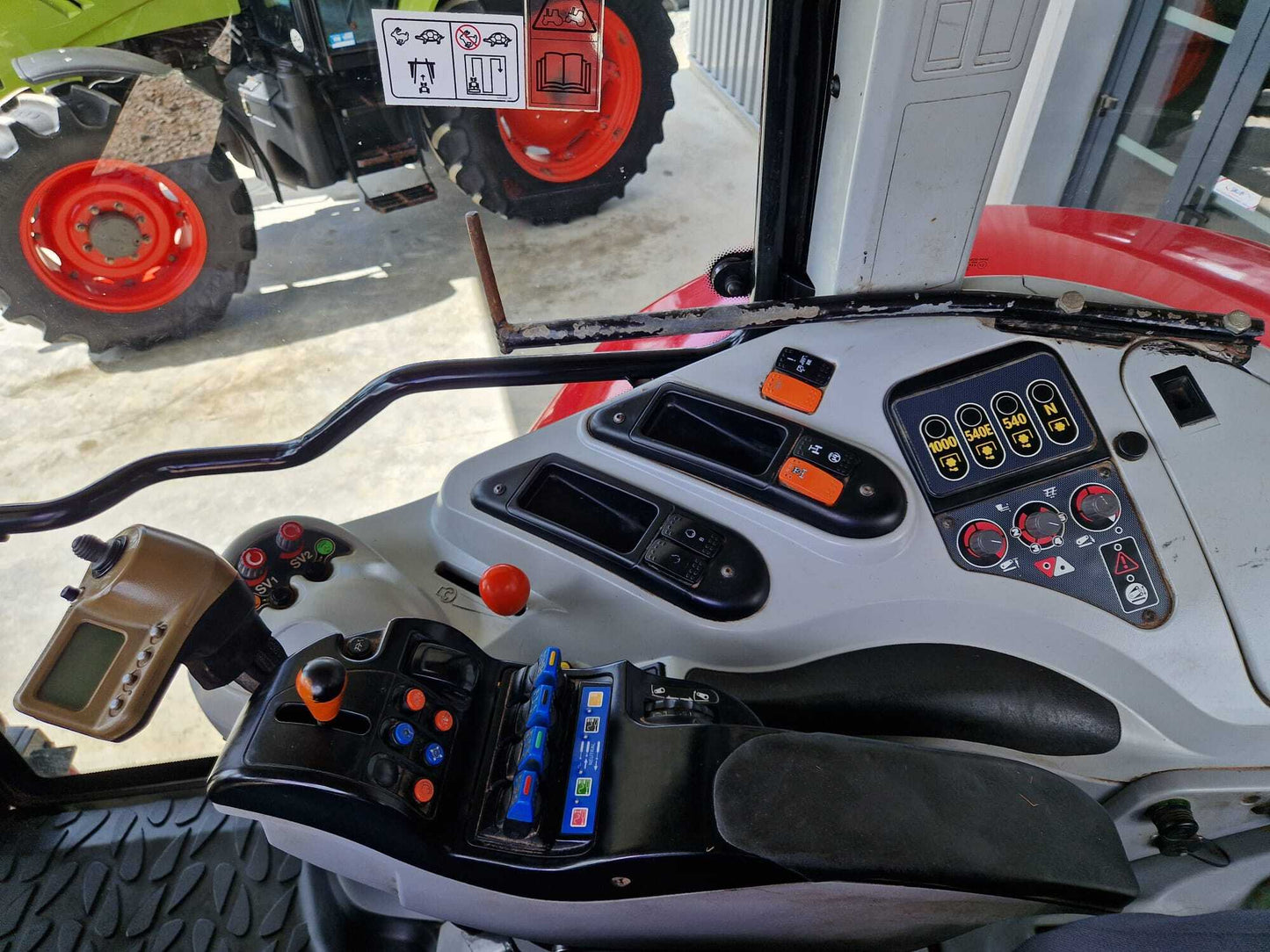 Équipement agricole Massey Ferguson 7495 DYNA VT – 2010 – 200 ch – Occasion