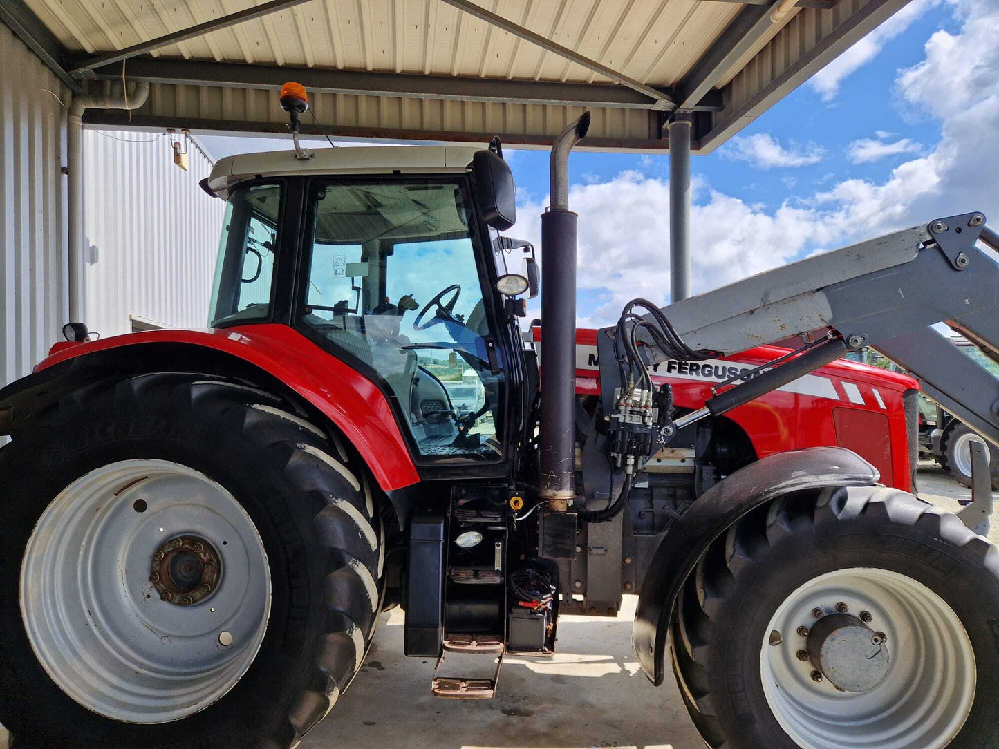 Équipement agricole Massey Ferguson 7495 DYNA VT – 2010 – 200 ch – Occasion