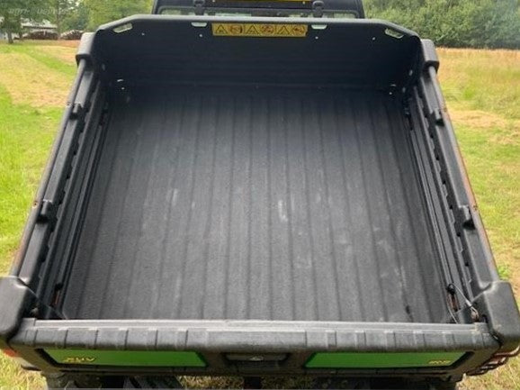 Équipement agricole compact John Deere 855 – 2013