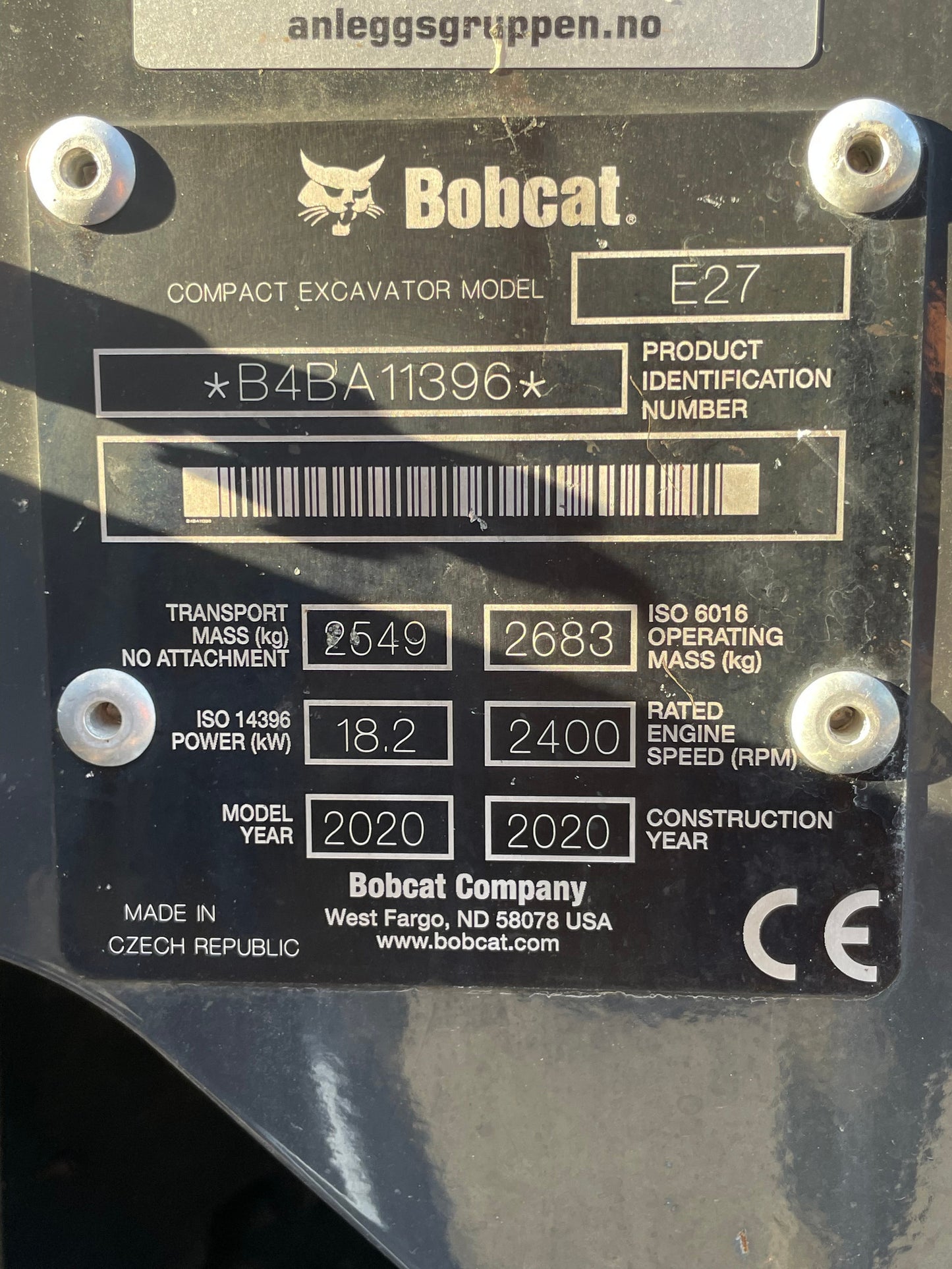 Équipement compact Bobcat E27 2020