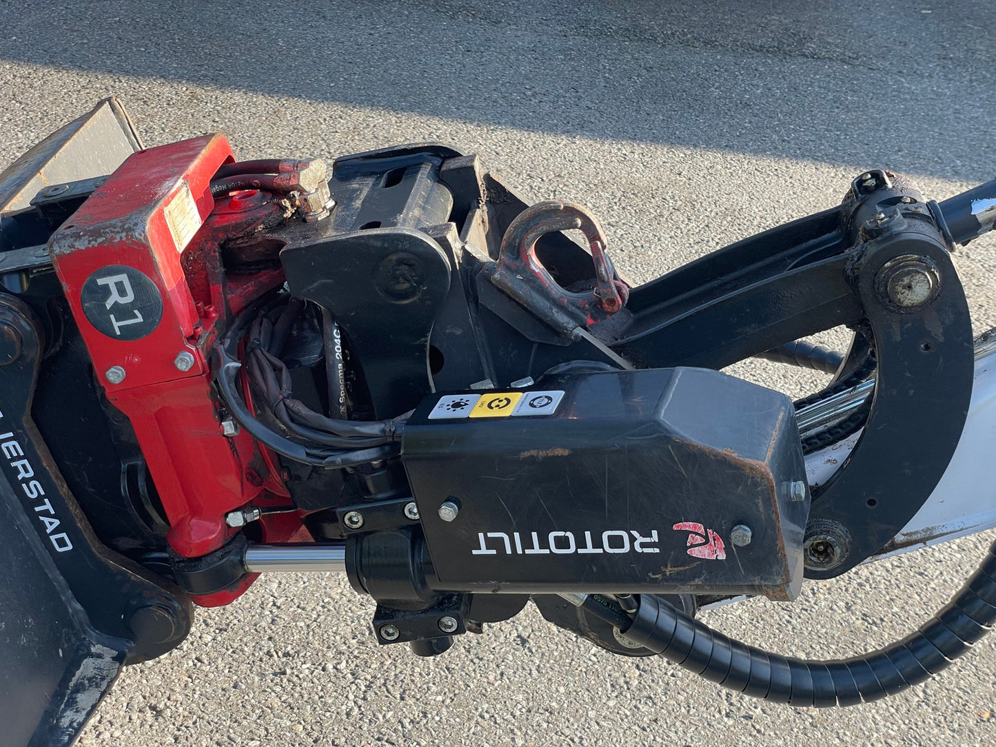 Équipement compact Bobcat E27 2020