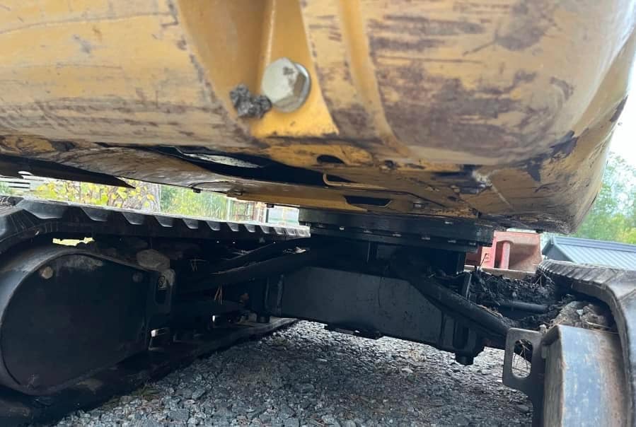 Équipement compact CAT 302.2D 2015 2,15t 1939h