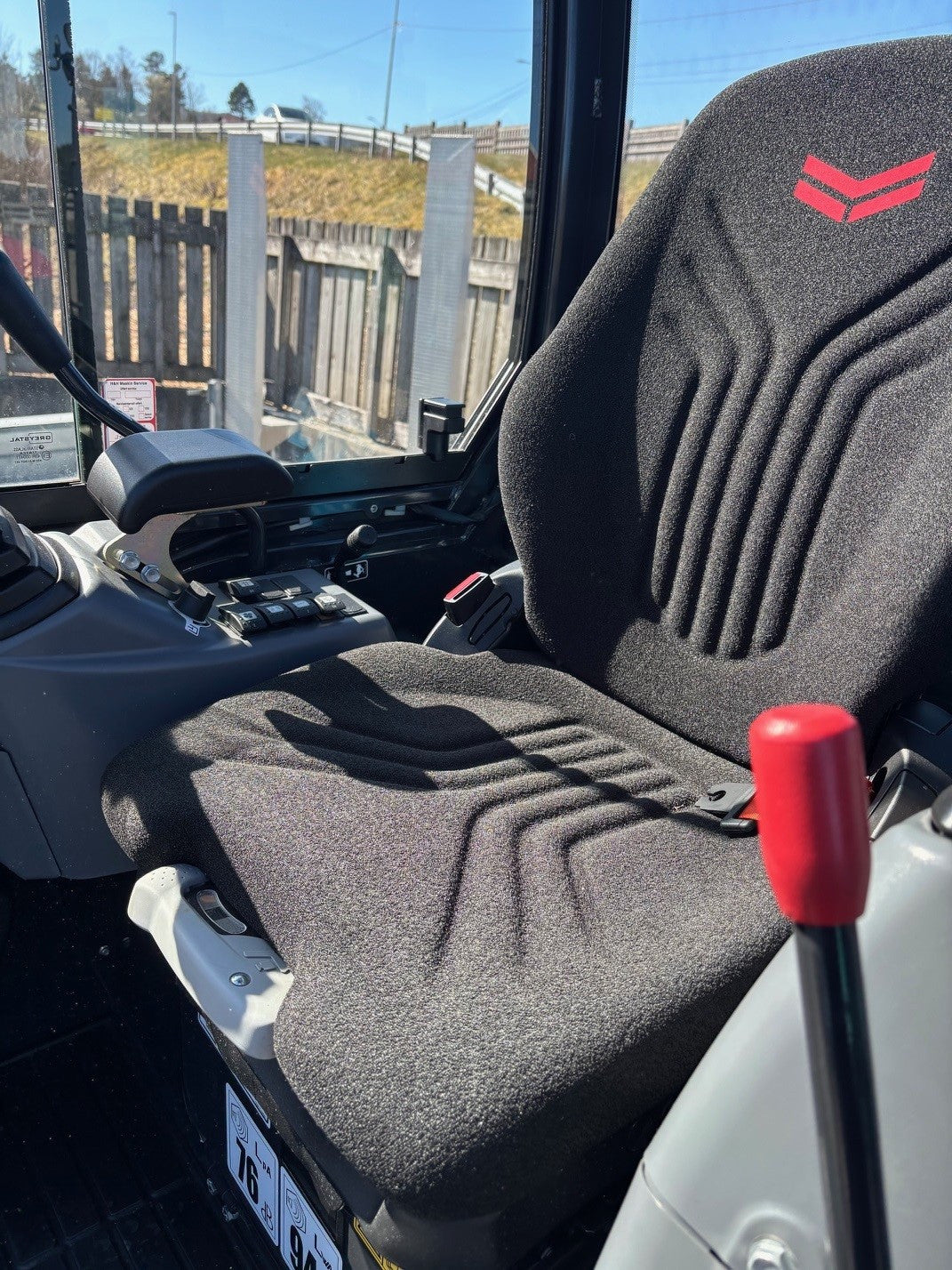 Équipement compact Yanmar SV26 2023 2,74t 7h