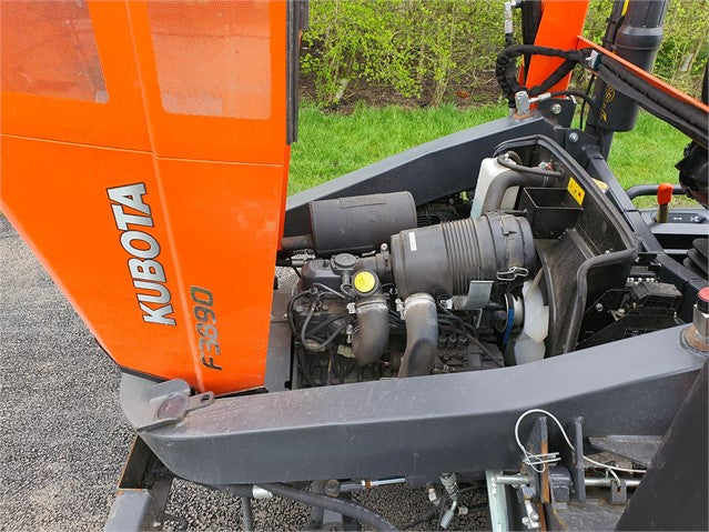 Équipement d’entretien Kubota F3890 – 2018 – 4x4 – Diesel – 146 h