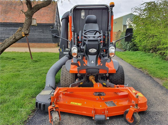 Équipement d’entretien Kubota F3890 – 2018 – 4x4 – Diesel – 146 h