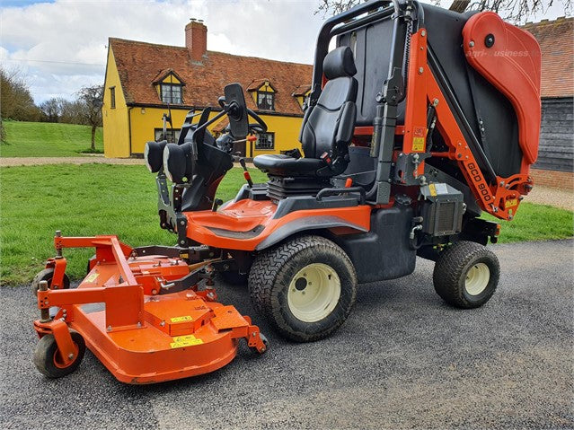 Équipement d’entretien Kubota F3890 – 2018 – 4x4 – Diesel – 146 h