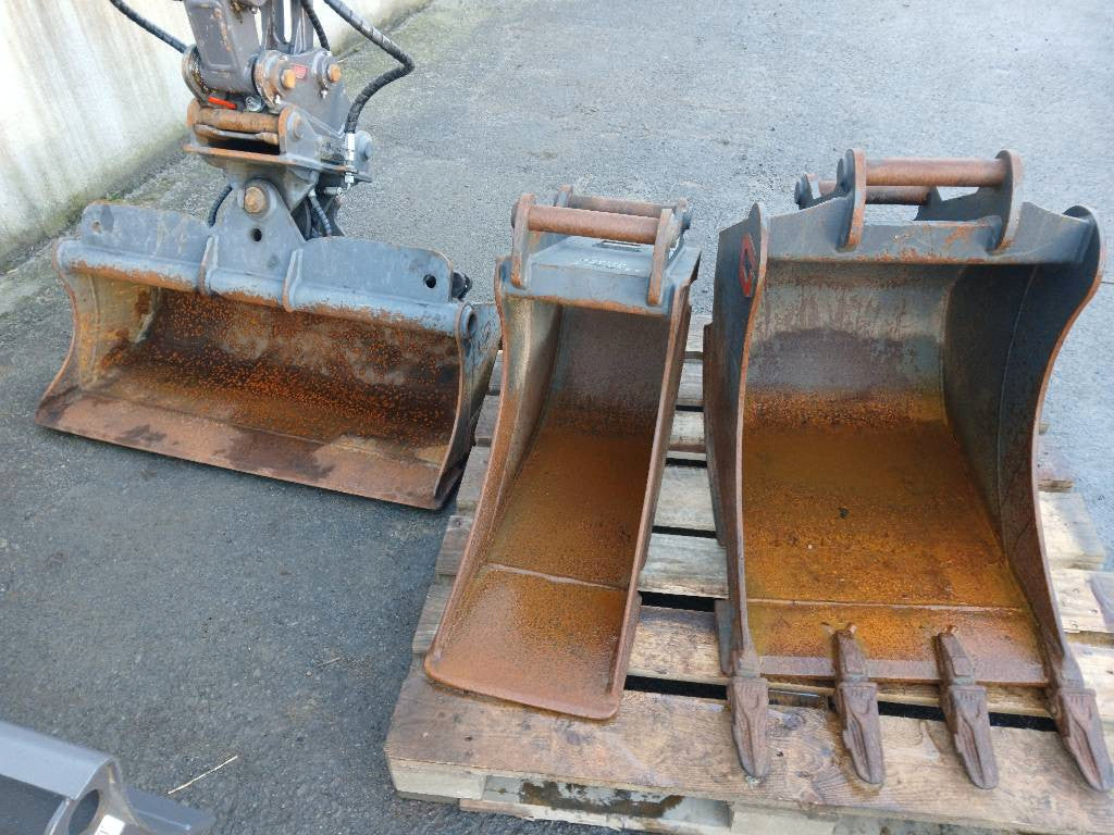 Équipement de chantier Volvo ECR25D 2021 3,2t 206h avec accessoires