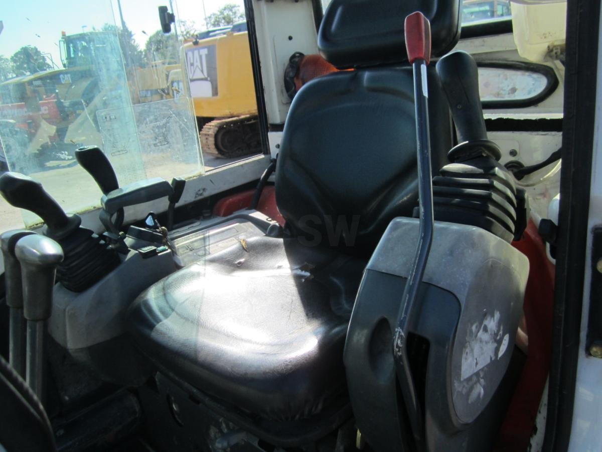 Mini-Pelle Kubota U25-3 – 2005 – 2,6T – Révisée, 3 Godets, Prête à Travailler