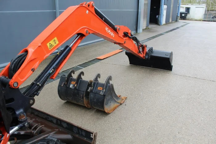 Kubota U27-4 – 2015