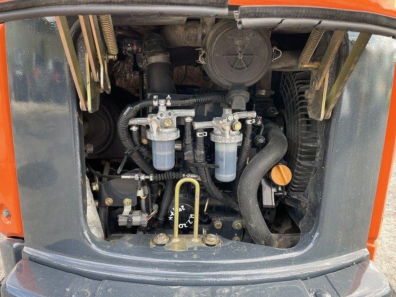 Mini-Pelle Hitachi ZX 17U-2 – 2013 – 1,8T – Révisée, Équipée, Prête à Travailler