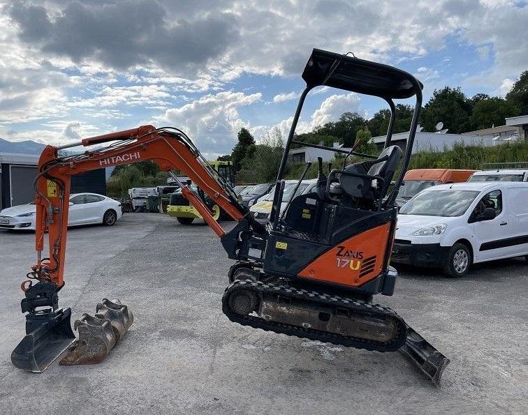Mini-Pelle Hitachi ZX 17U-2 – 2013 – 1,8T – Révisée, Équipée, Prête à Travailler
