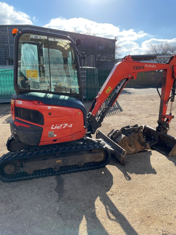 Mini-Pelle Kubota U27-4 – 2016 – 2,7T – Cabine Climatisée + 3 Godets