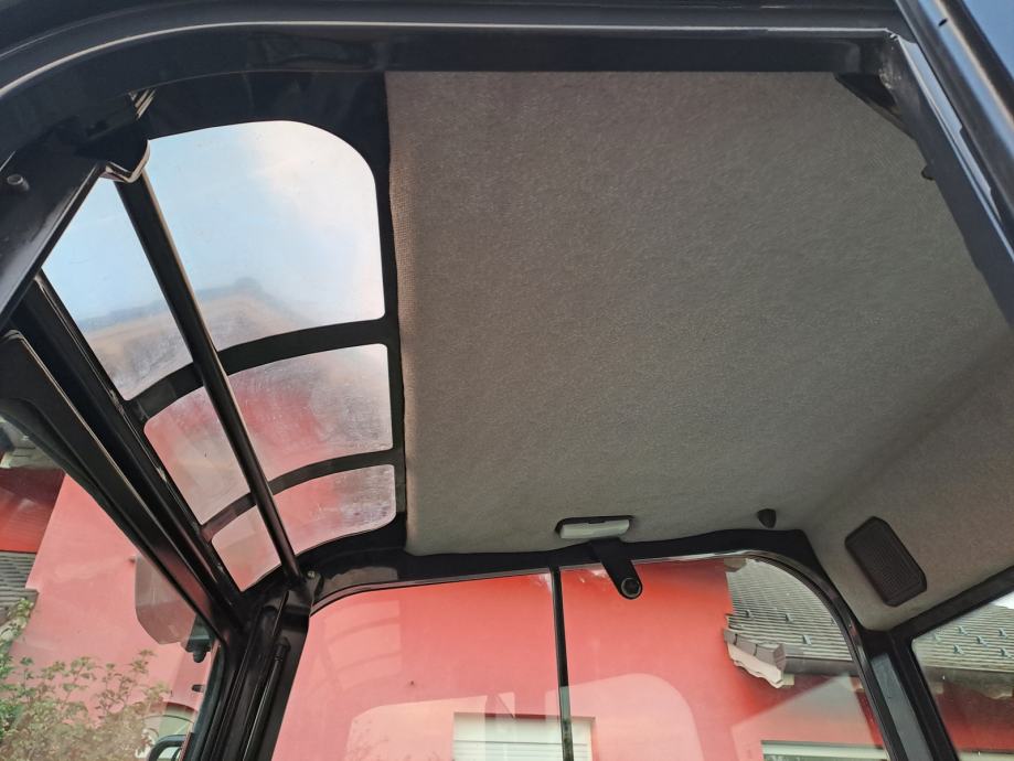 Mini-Pelle Kubota U27-4 – 2017 – 2,7T – Révisée, Cabine Chauffée, 3 Godets