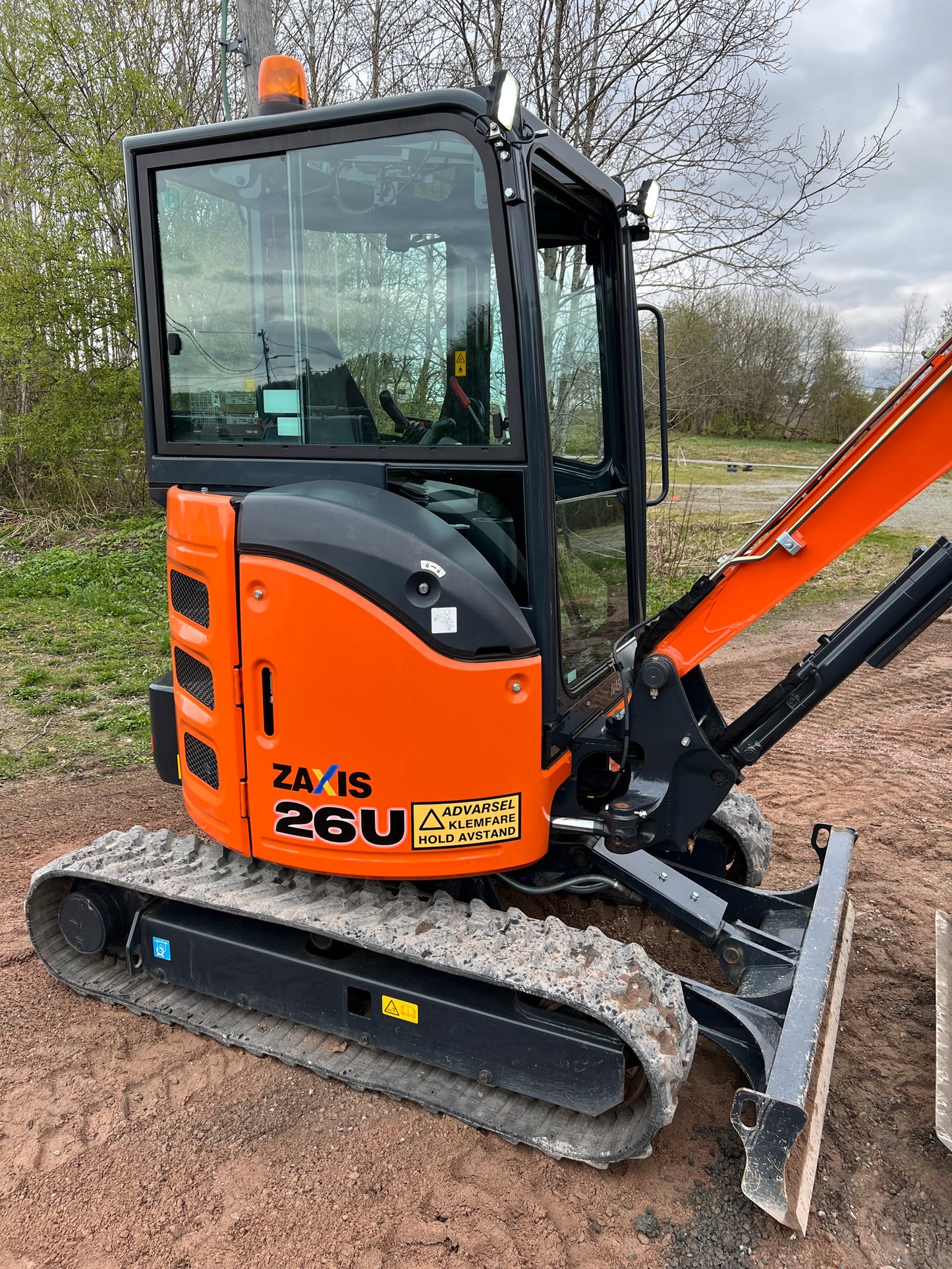 Mini pelle Hitachi ZX26U 5 2019 2,6t 80h