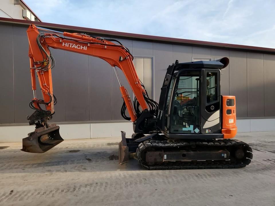 Mini pelle Hitachi ZX85USB 5A 2017 8,47t 2860h