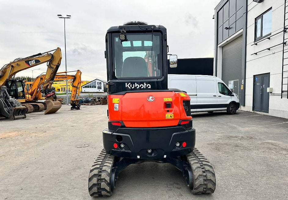 Mini pelle Kubota U36 4 2022 3,57t 411h
