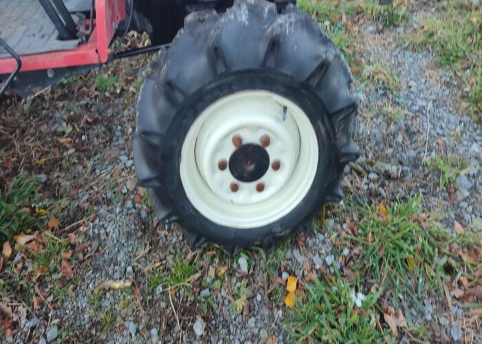 Micro-Tracteur Mitsubishi MT-240 D-A – 24CV – 4RM – 646h – Révisé