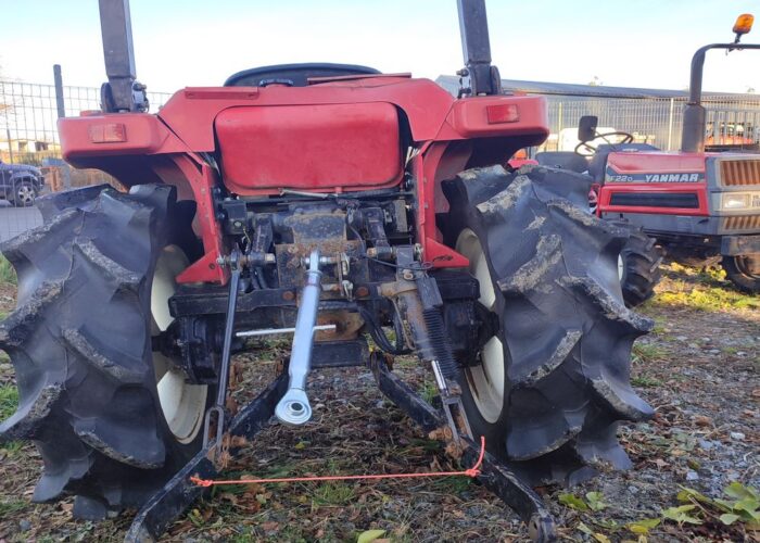 Micro-Tracteur Mitsubishi MT-240 D-A – 24CV – 4RM – 646h – Révisé