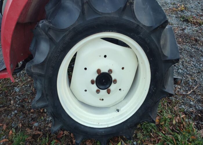 Micro-Tracteur Mitsubishi MT-240 D-A – 24CV – 4RM – 646h – Révisé