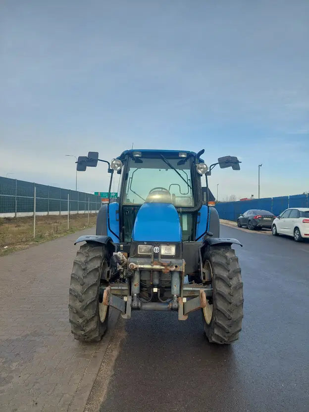 Tracteur Agricole New Holland TL90 – 2001 – 90 CV – 13 168 h
