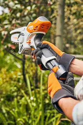 Scie à main à batterie STIHL GTA 26 – sans batterie ni chargeur