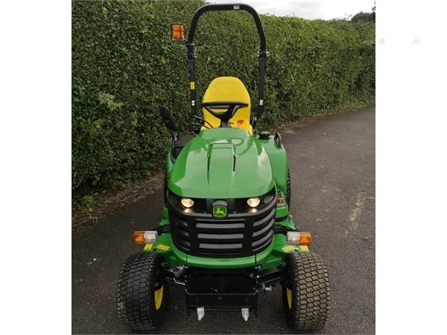 Tondeuse Autoportée John Deere X940 – Diesel – 24 cv – 122 cm de coupe