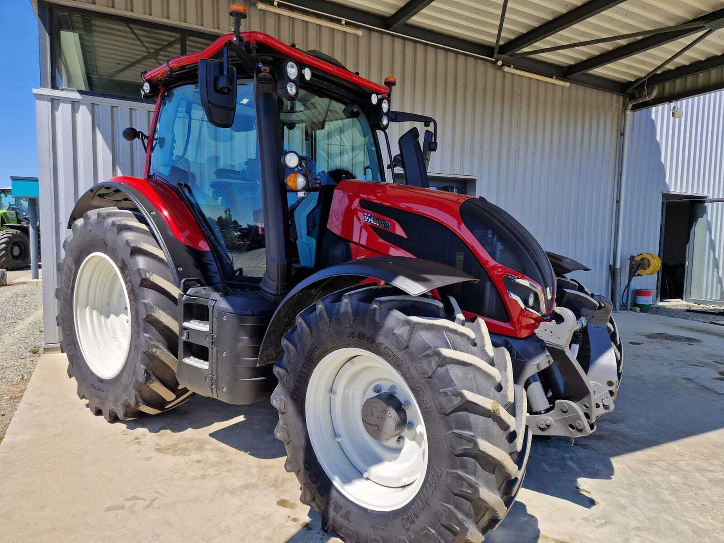 Tracteur Agricole Valtra N135 Direct – 2022 – 135 CV – 2 540 h