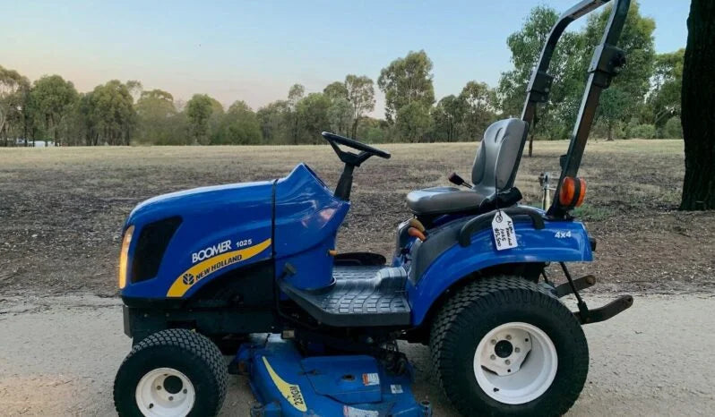 Tracteur New Holland Boomer 1025 – 26 CV – Compact et Polyvalent
