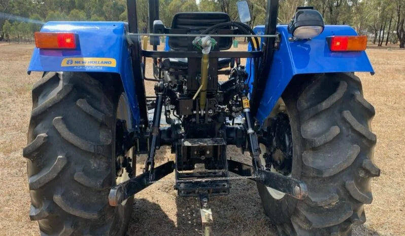 Tracteur New Holland TT75 – 75 CV – 4x4, Blocage, 914 h – Robuste et Polyvalent