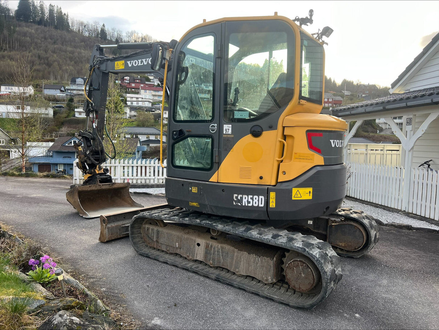 Unité de travail Volvo ECR58D 2014 5,8t 4160h