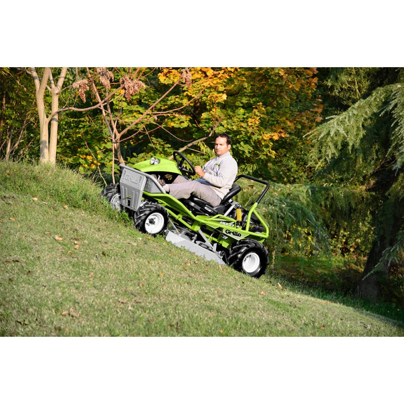 Équipement de coupe autoporté Grillo Climber 10 AWD