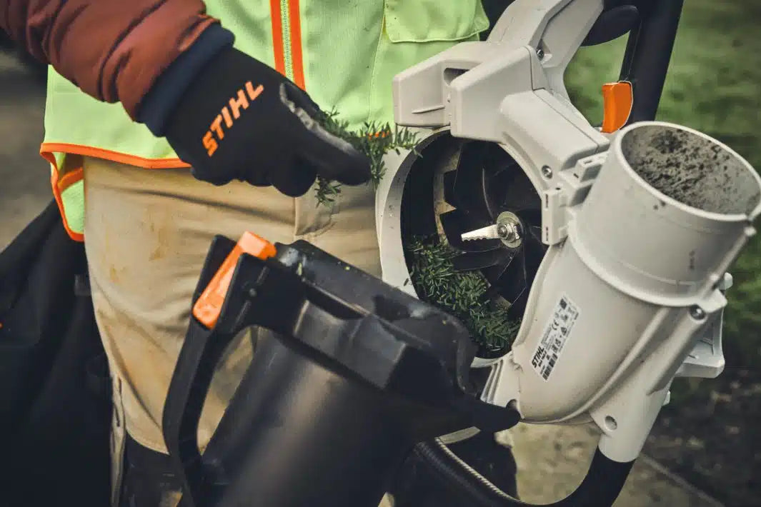 Aspiro-broyeur à batterie STIHL – SHA 140 (produit seul)