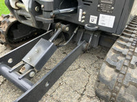 Mini-Pelle Bobcat E17 – 2022 – 1,7T – Compacte, Réglable, 3 Godets