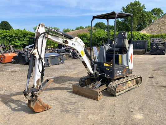 Bobcat E20 – 2015