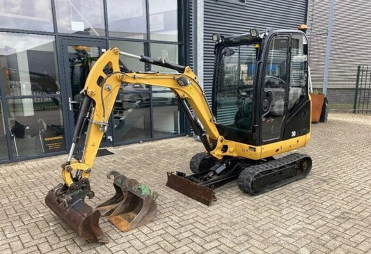 Caterpillar 301.7 D – 2016