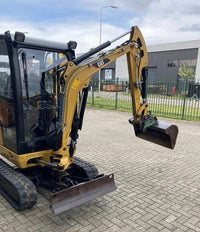 Caterpillar 301.7 D – 2016