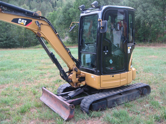 Équipement compact Bobcat 303C 2006 3,6t 2390h