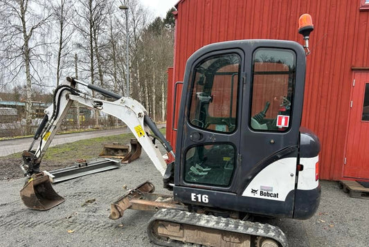 Équipement compact Bobcat E16 2013