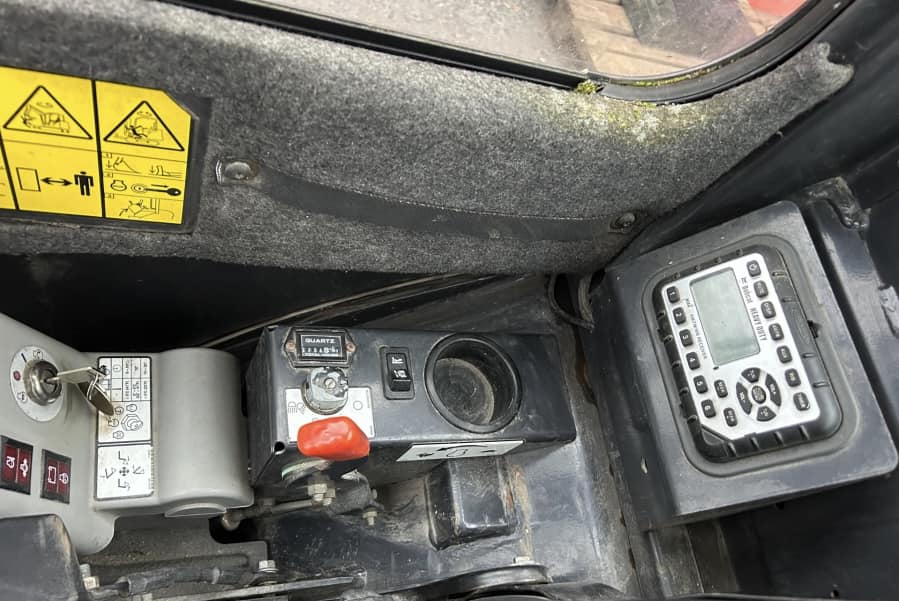 Équipement compact Bobcat E16 2013