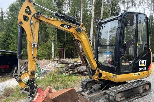 Équipement compact CAT 302.2D 2015 2,15t 1939h