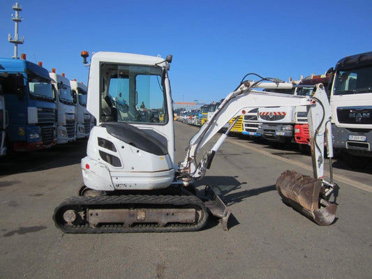 Mini-Pelle Kubota U25-3 – 2005 – 2,6T – Révisée, 3 Godets, Prête à Travailler