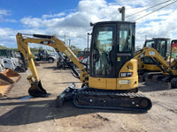 Mini-Pelle Caterpillar 303.5ECR – 2015 – 3,5T – Cabine Climatisée, Révisée, 3 Godets