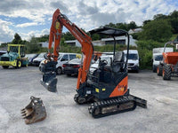 Mini-Pelle Hitachi ZX 17U-2 – 2013 – 1,8T – Révisée, Équipée, Prête à Travailler