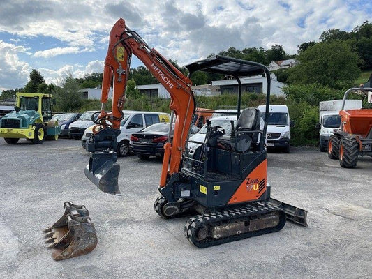 Mini-Pelle Hitachi ZX 17U-2 – 2013 – 1,8T – Révisée, Équipée, Prête à Travailler